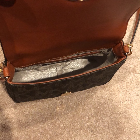 Purse - Picture 4 of 4